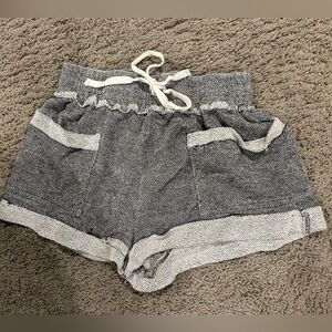 Mustard Seed Monochrome Knit shorts sz small